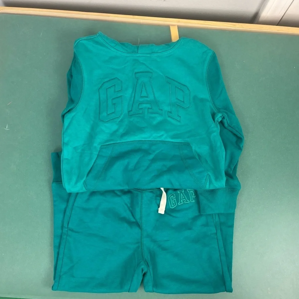 Gap kids Jade Fountain colorblock Hoodie and Pants size xs